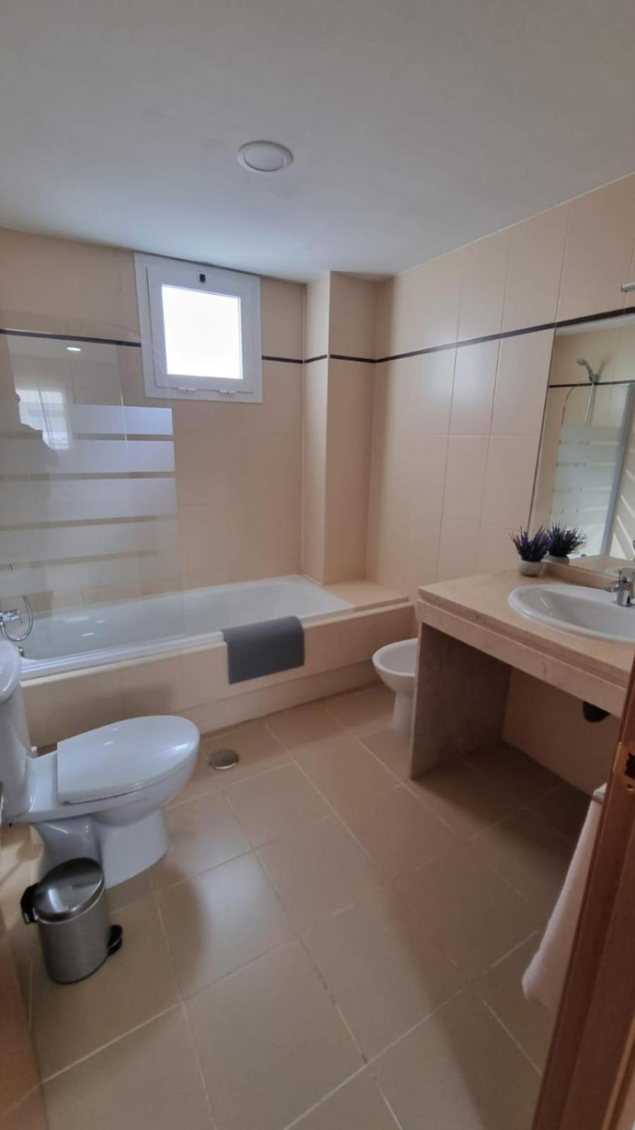 Moderno Apartamento 3 Dormitorios, Garaje Y Piscina La Algaba Zewnętrze zdjęcie